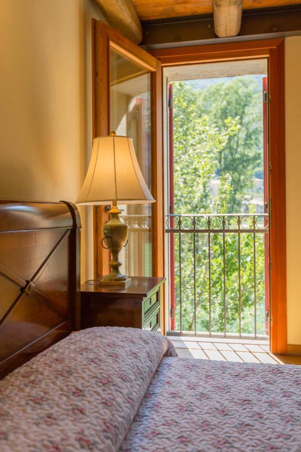 Solagna Casa Sul Fiume County House Bed & Breakfast エクステリア 写真